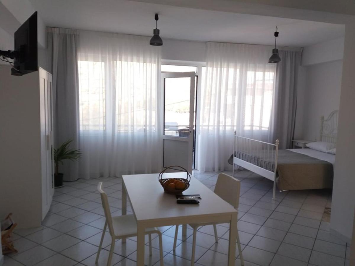 Beach View Matala Экстерьер фото